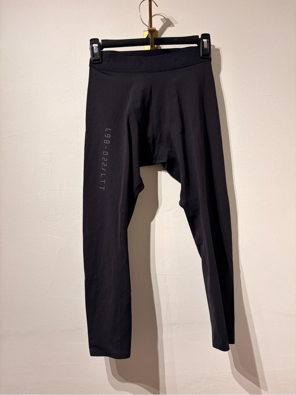 lululemon athletica Men's Black License to Train Tight 21" Medium - Picture 4 of 7